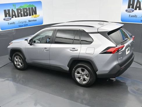 Used 2025 Toyota RAV4 XLE FWD image 25