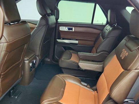 Used 2023 Ford Explorer King Ranch w/ Technology Package AWD/4WD image 22