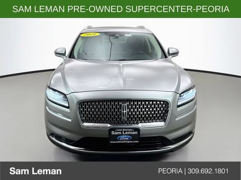 Used 2021 Lincoln Nautilus FWD w/ Equipment Group 101A image 2