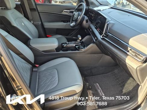 Certified 2025 Kia Sportage X-Line w/ Premium Package AWD/4WD image 11