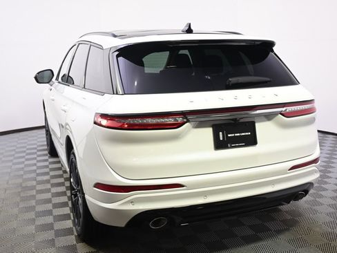 New 2026 Lincoln Corsair Reserve w/ Jet Appearance Package AWD/4WD image 4