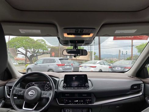 Certified 2023 Nissan Rogue SV w/ SV Premium B Package image 10