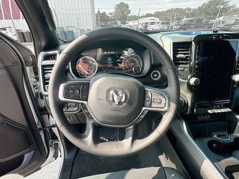 New 2026 RAM 1500 Big Horn AWD/4WD image 16