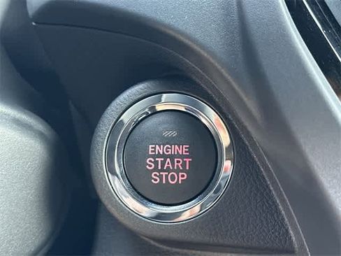 Used 2025 Subaru Forester Sport image 11