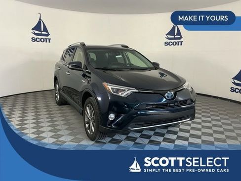 Used 2018 Toyota RAV4 Limited AWD/4WD image 1