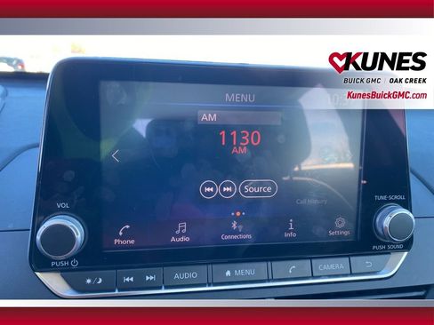 Used 2023 Nissan Altima 2.5 SV image 17