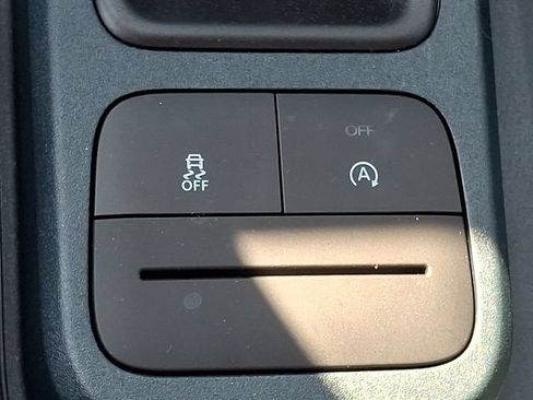 Used 2026 Ford Maverick XL AWD/4WD image 21