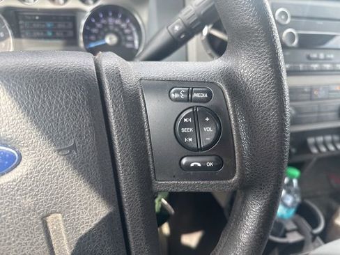 Used 2016 Ford F250 XLT w/ XLT Premium Package image 10