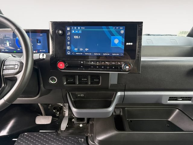 Used 2024 Chevrolet Brightdrop 600 w/ Commercial Equipment Package AWD/4WD image 11