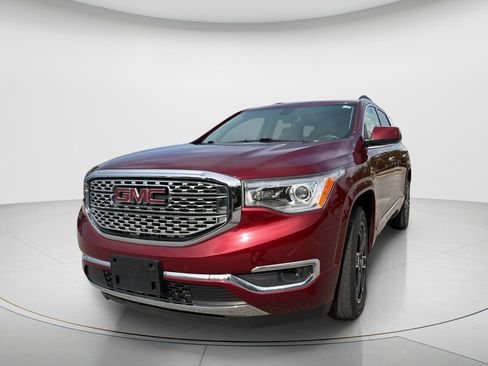 Used 2018 GMC Acadia Denali w/ Technology Package AWD/4WD image 10