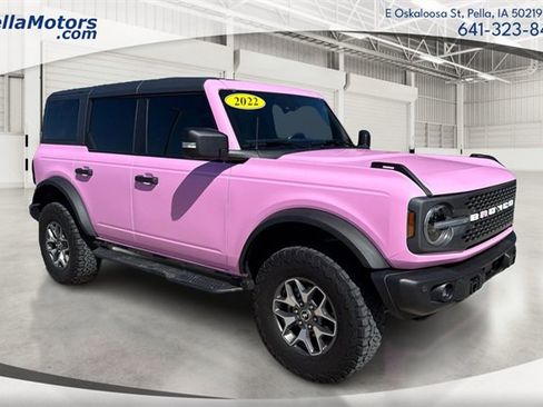 Used 2022 Ford Bronco Badlands image 1