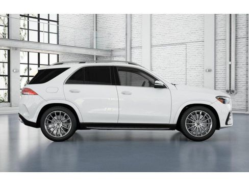 New 2026 Mercedes-Benz GLE 450 GLE 450 image 2