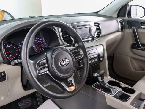 Used 2019 Kia Sportage LX image 22