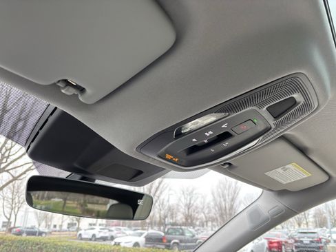 Used 2025 Audi Q5 Premium Plus w/ Premium Plus image 28