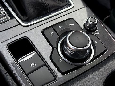 Used 2016 MAZDA CX-5 Touring image 16