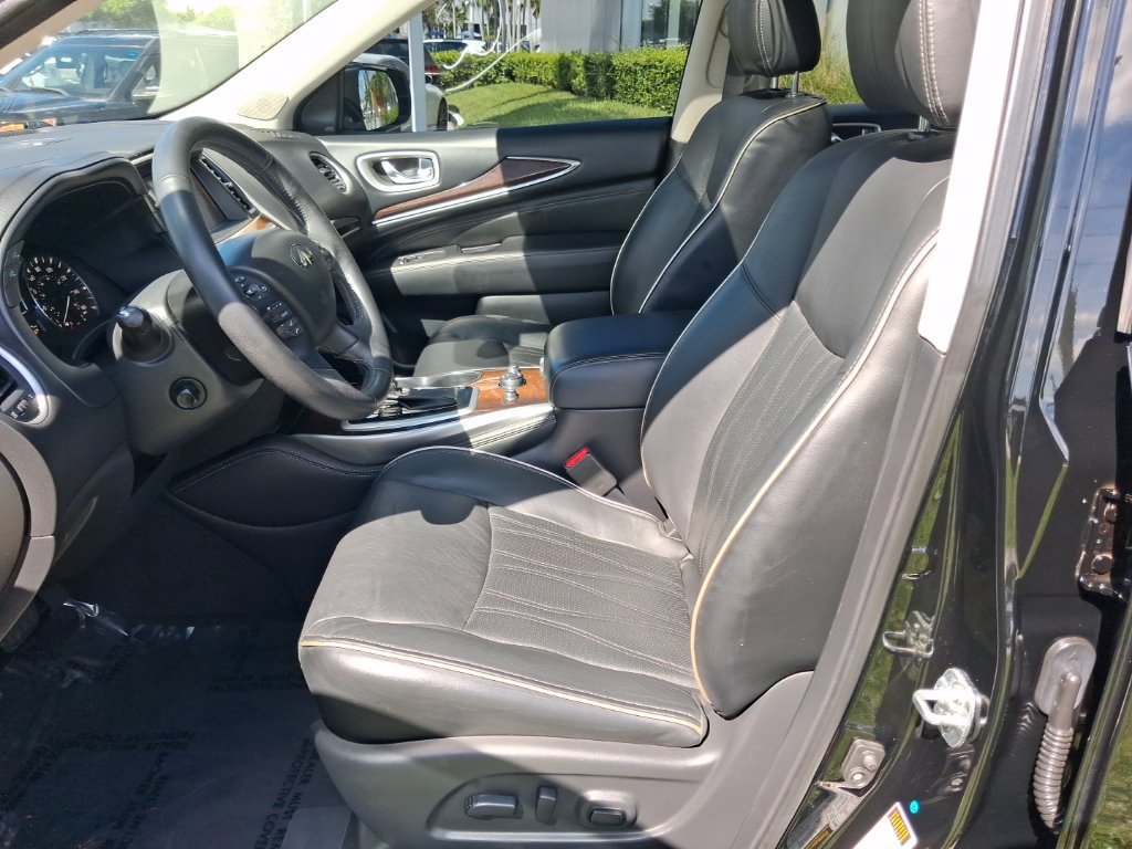 Used 2020 INFINITI QX60 Luxe w/ Sensory Package FWD image 14