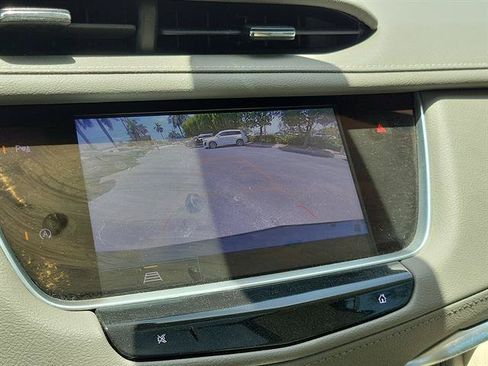 Certified 2023 Cadillac XT5 Premium Luxury FWD image 64