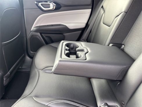 New 2026 Jeep Compass Limited image 26