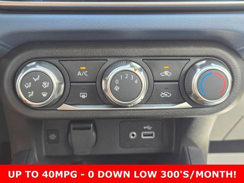 New 2025 Nissan Versa SV w/ Trunk Package image 22