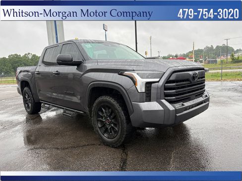 Used 2023 Toyota Tundra SR5 AWD/4WD image 3