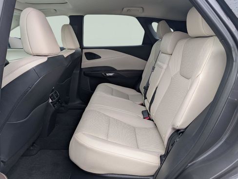 Certified 2024 Lexus RX 350 Premium w/ Accessory Package (K3) image 19