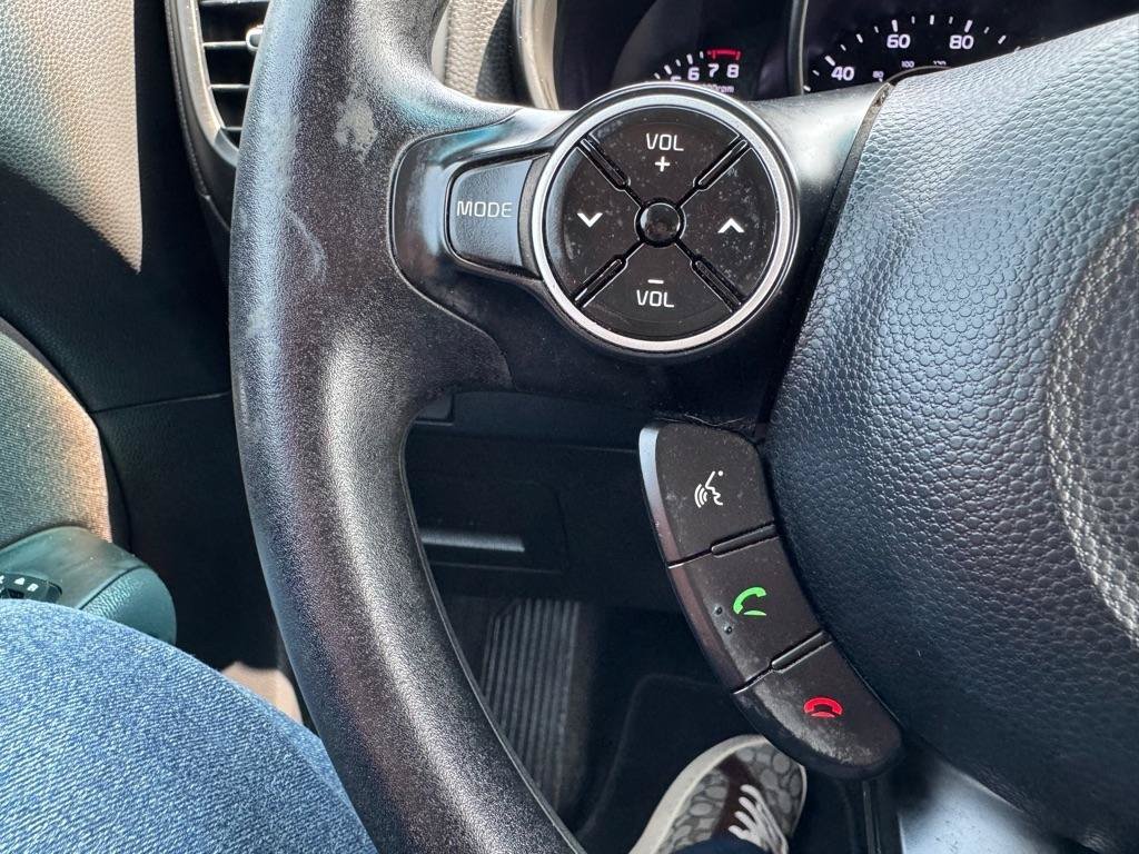 Used 2019 Kia Soul FWD image 9