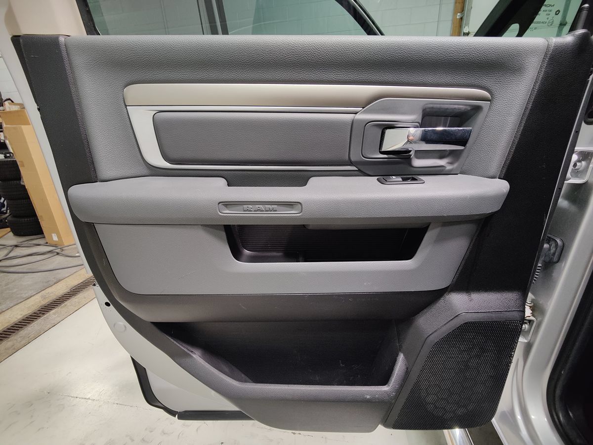 Used 2014 RAM 1500 Big Horn AWD/4WD image 44