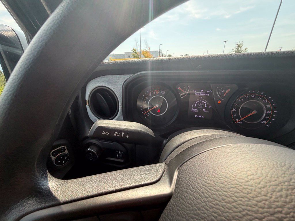Certified 2024 Jeep Gladiator Sport AWD/4WD image 47