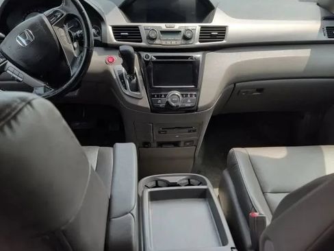 Used 2016 Honda Odyssey Touring image 15
