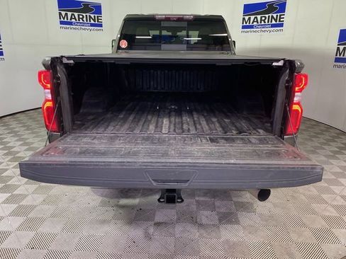 Used 2022 Chevrolet Silverado 2500 LTZ w/ LTZ Premium Package image 32