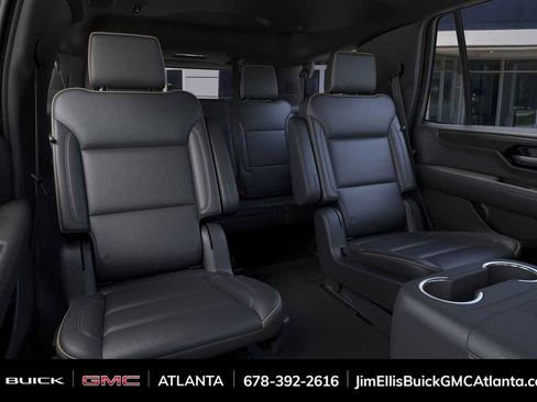 New 2026 GMC Yukon Elevation image 17