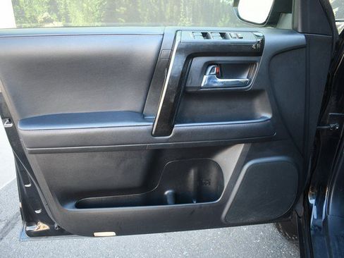 Used 2022 Toyota 4Runner TRD Off-Road Premium w/ Moonroof Package AWD/4WD image 13