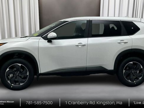New 2026 Nissan Rogue SV image 8