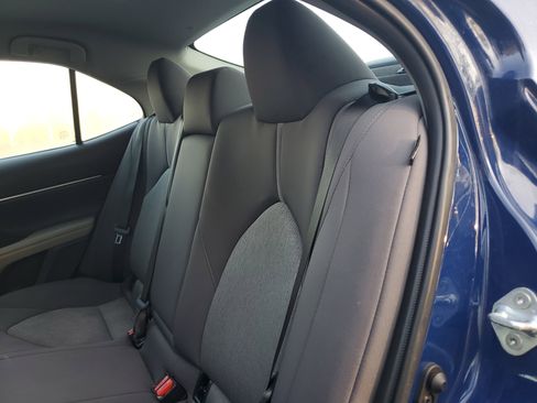 Used 2024 Toyota Camry LE image 10