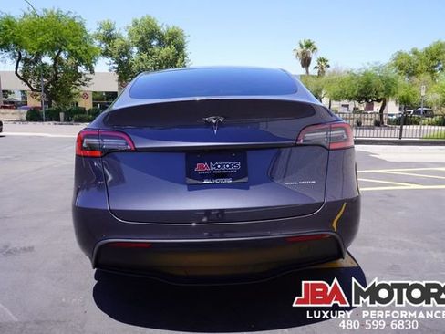 Used 2021 Tesla Model Y Long Range AWD/4WD image 35