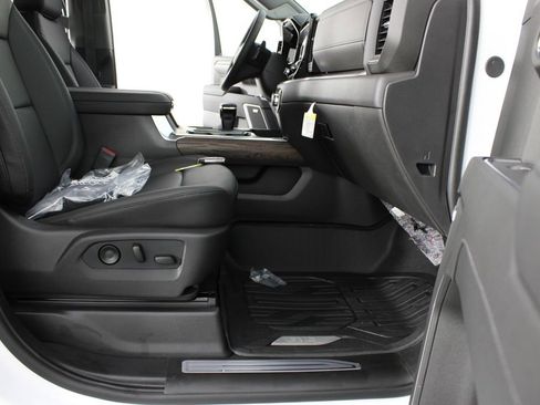 New 2026 GMC Sierra 1500 SLT w/ SLT Premium Plus Package AWD/4WD image 24