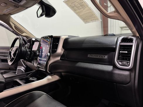 Used 2020 RAM 3500 Laramie image 10