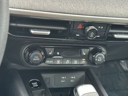 New 2026 Nissan Kicks SV w/ SV Premium Package image 20