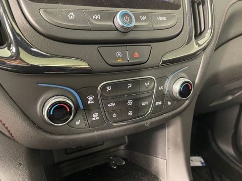 Used 2023 Chevrolet Equinox RS w/ RS Leather Package AWD/4WD image 8