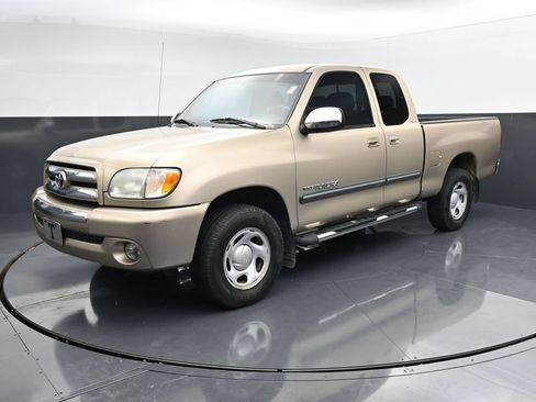 Used 2004 Toyota Tundra SR5 RWD image 4