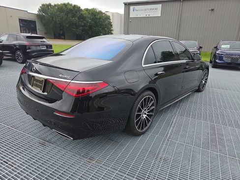 Used 2021 Mercedes-Benz S 580 4MATIC Sedan image 5