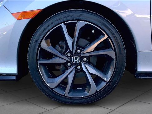 Used 2019 Honda Civic Sport image 10