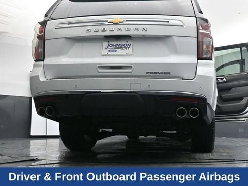 Used 2023 Chevrolet Suburban Premier image 34