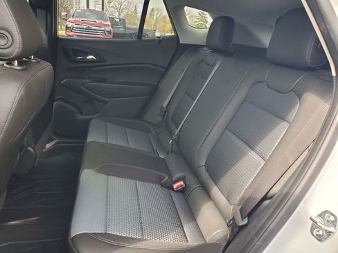 New 2026 Chevrolet Trax LT w/ Midnight Edition FWD image 24