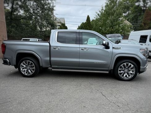 Used 2024 GMC Sierra 1500 Denali w/ Denali Reserve Package AWD/4WD image 4