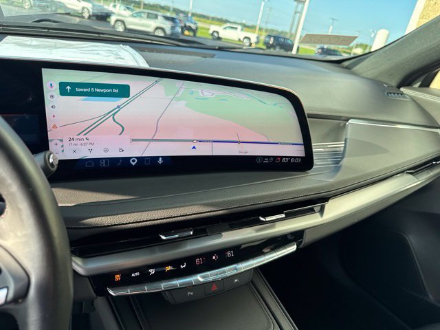 Used 2025 Cadillac XT4 Premium Luxury AWD/4WD image 22