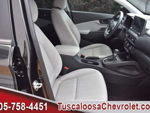 Used 2022 Hyundai Kona SEL FWD image 22