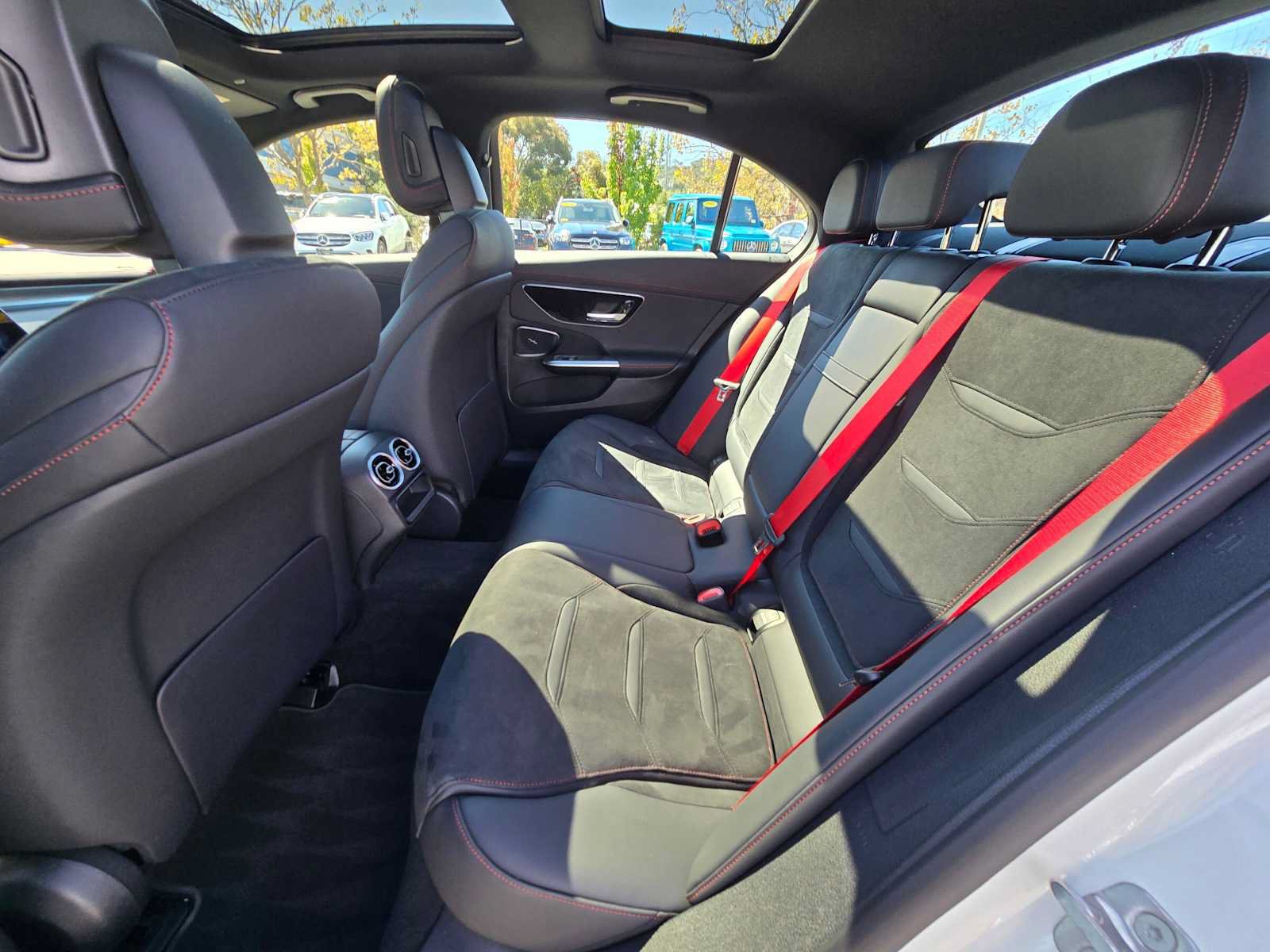Used 2026 Mercedes-Benz C 43 AMG 4MATIC Sedan image 17