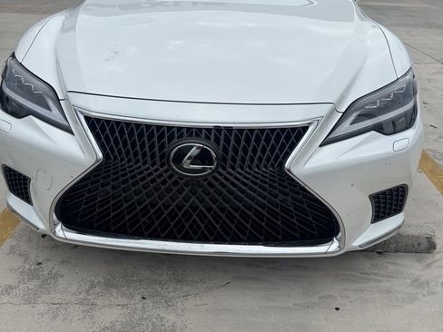 Used 2023 Lexus LS 500 w/ Interior Upgrade Package RWD image 5