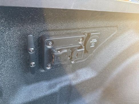 New 2026 RAM 3500 Laramie w/ Towing Technology Group image 21